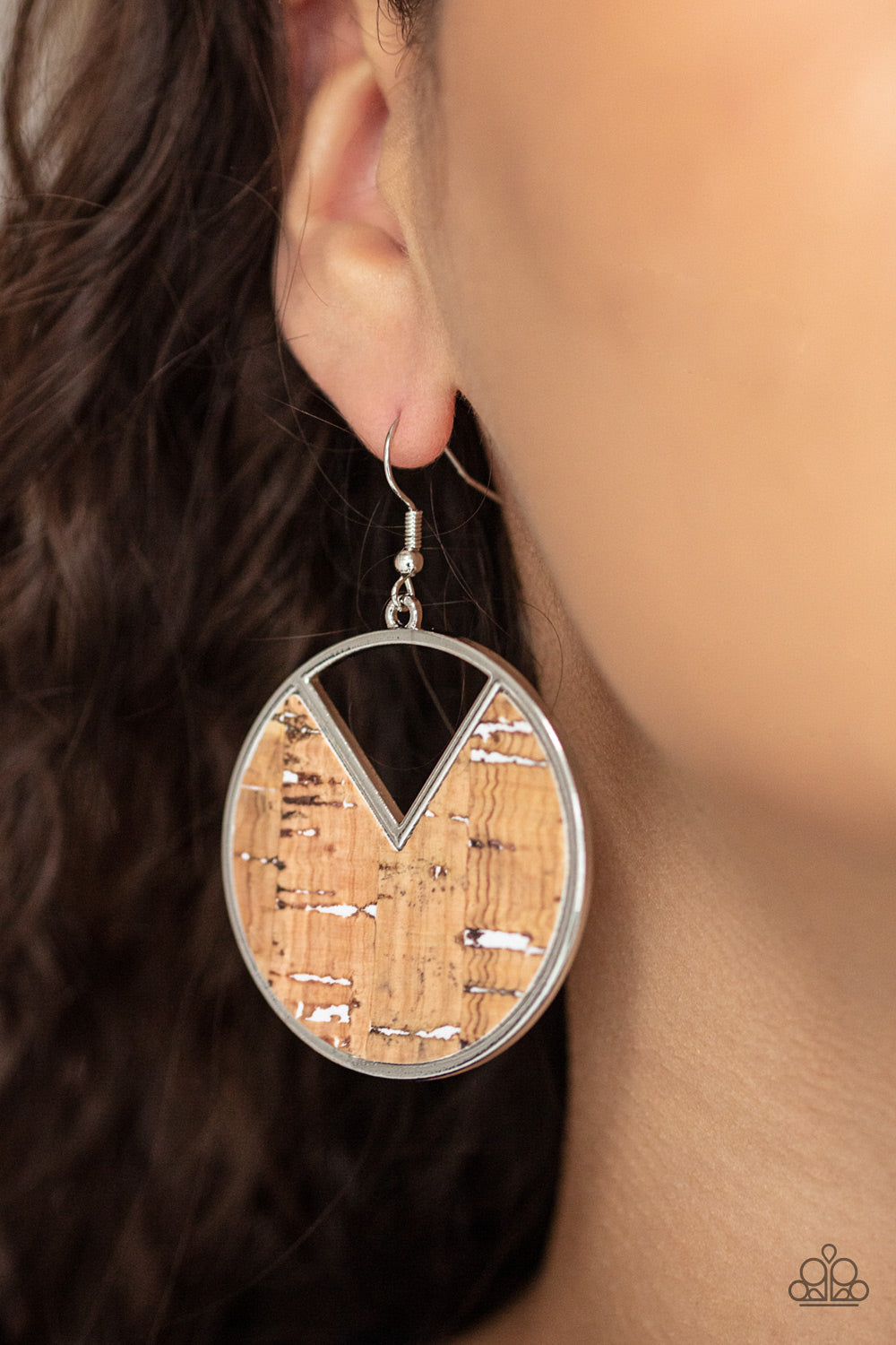 Nod to Nature - White Earring