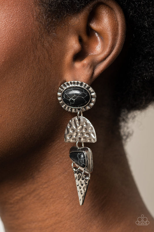 Earthy Extravagance - Black Earring