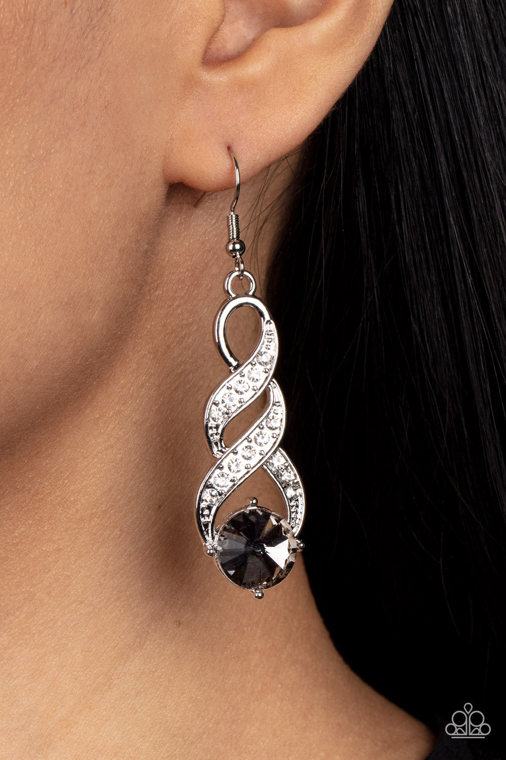 High-Ranking Royalty - Silver Earring