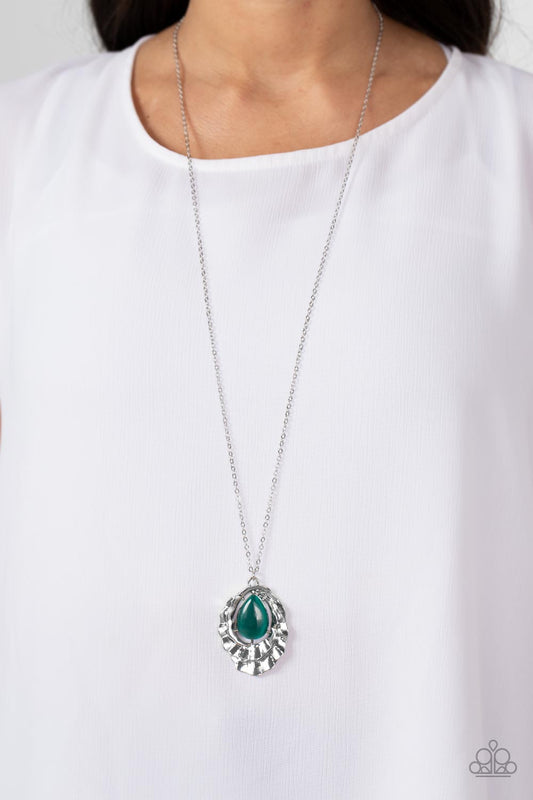Titanic Trinket - Green Necklace