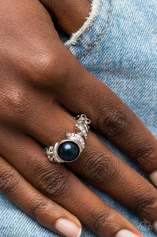 Selfie Status - Blue Ring