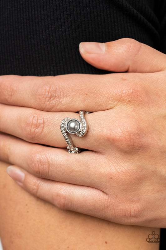 Envious Enrapture - Silver Ring