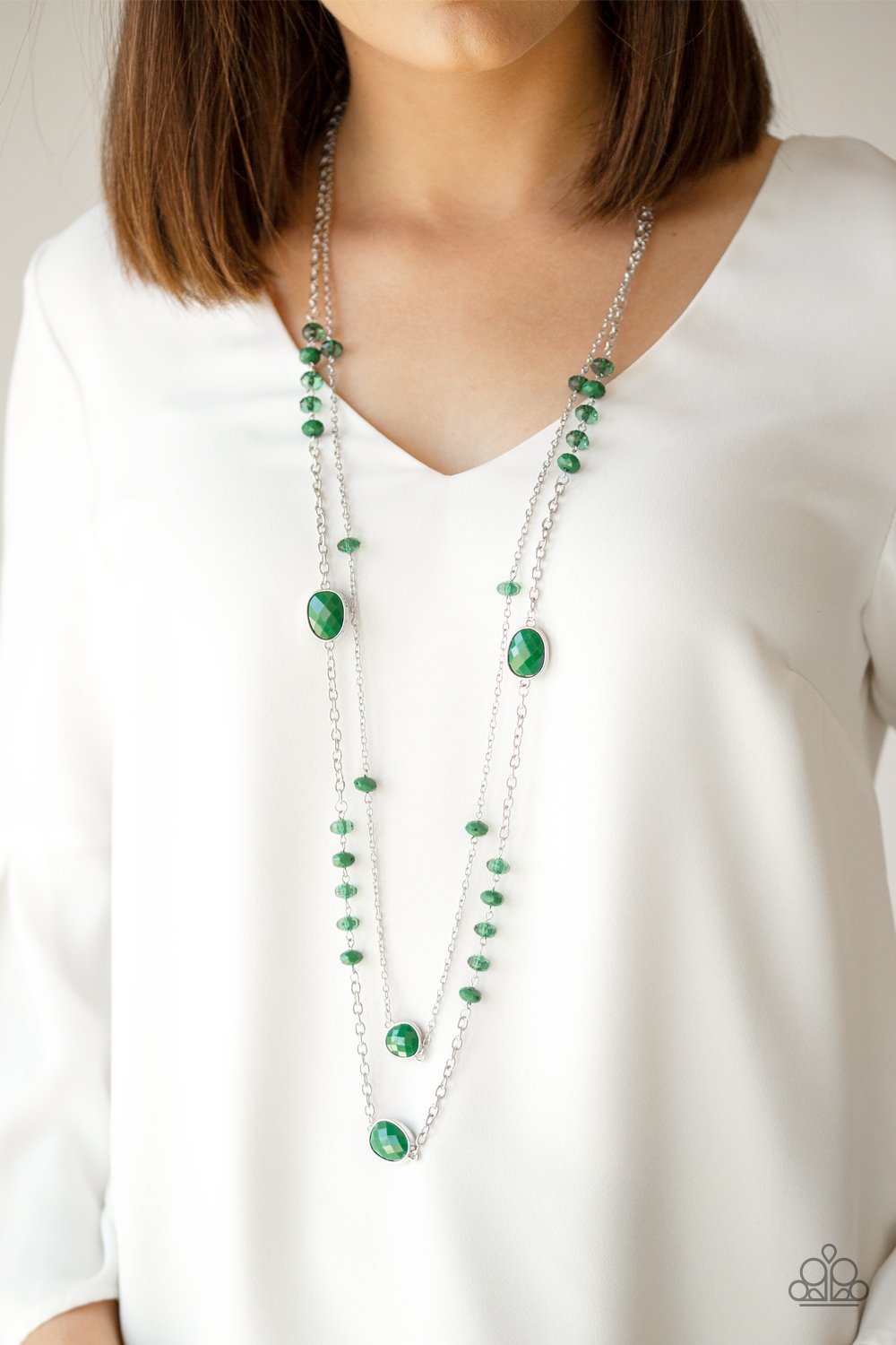Green Dazzle The Crowd Necklace