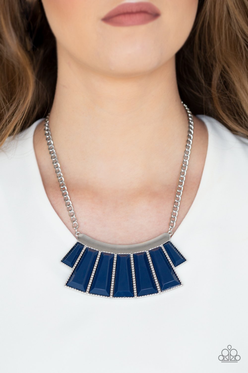 Glamour Goddess - Blue Necklace