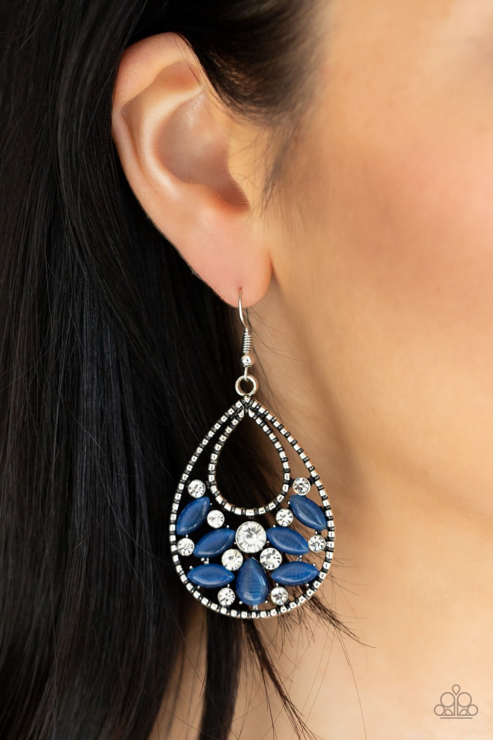 Dewy Dazzle - Blue Earrings