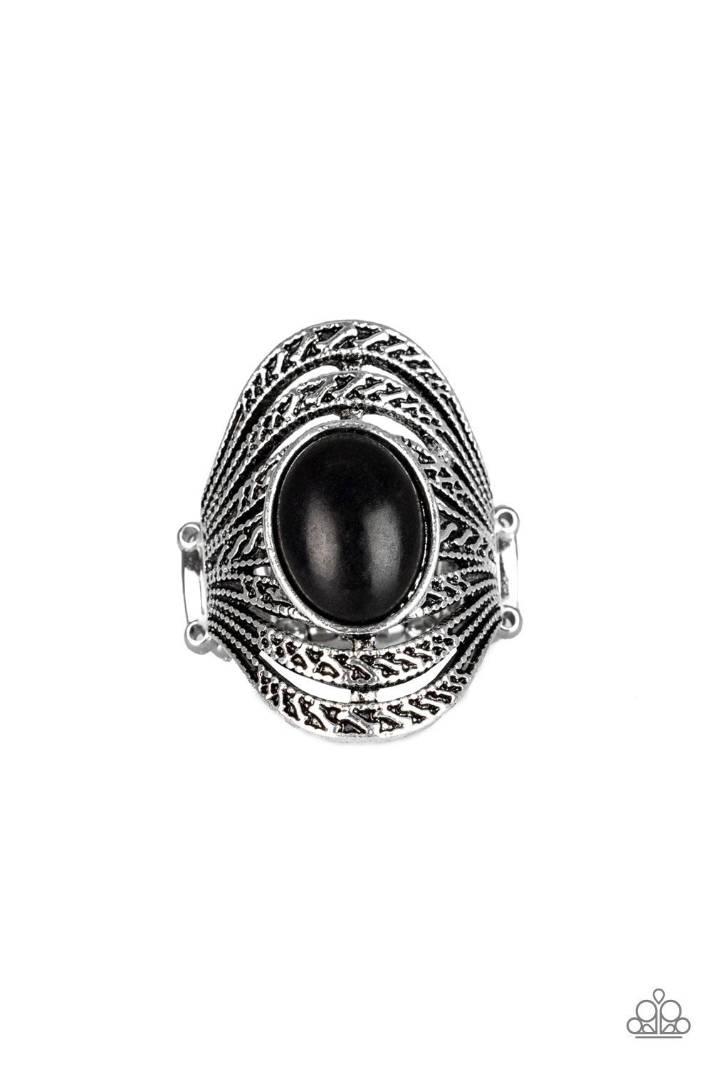 Royal Roamer - Black Ring