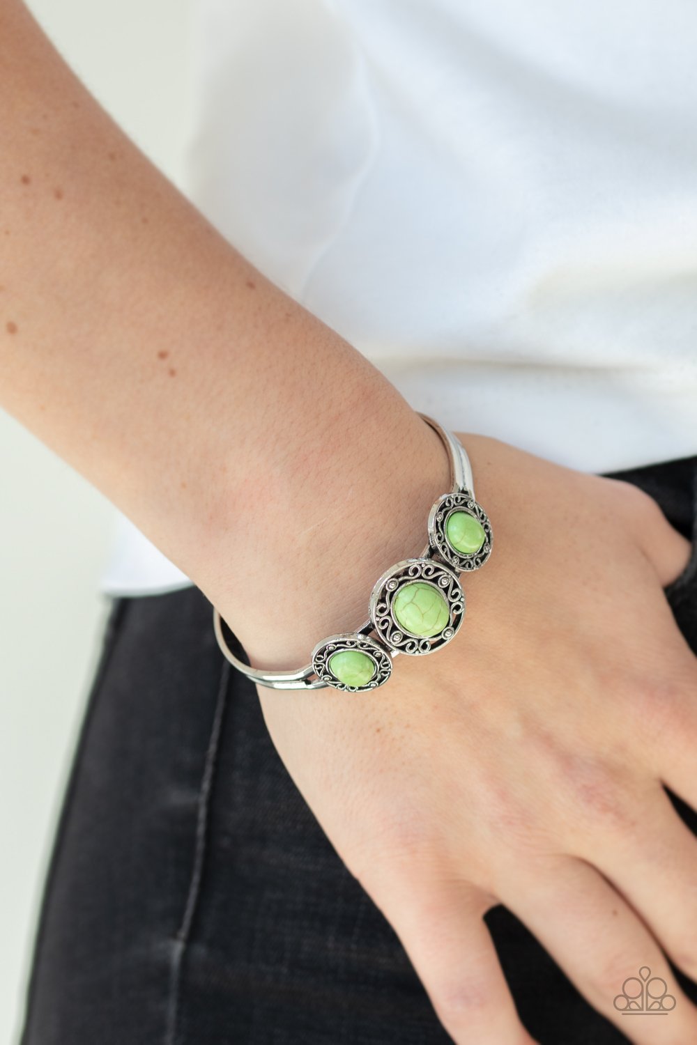 Green Stone Sage Bracelet