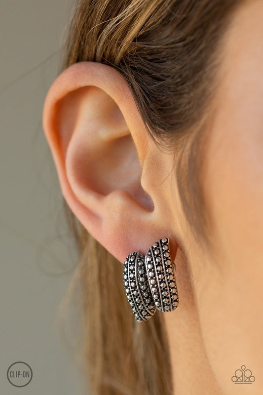 Texture Twist - Silver Earring